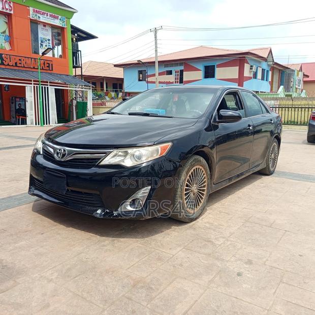 Toyota Camry 2012 Black