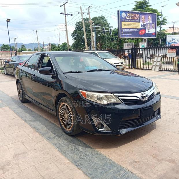 Toyota Camry 2012 Black