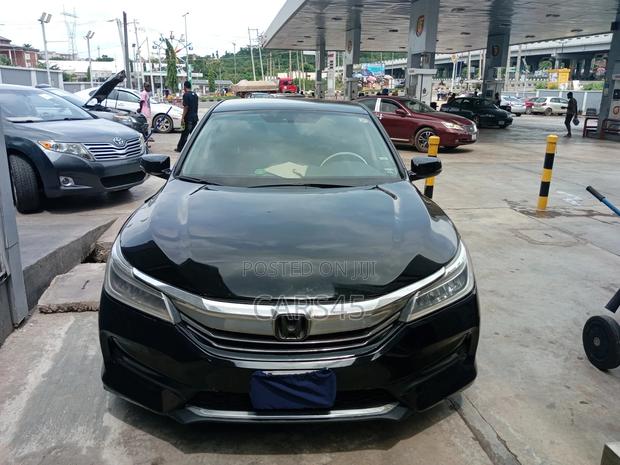 Honda Accord 2012 Black