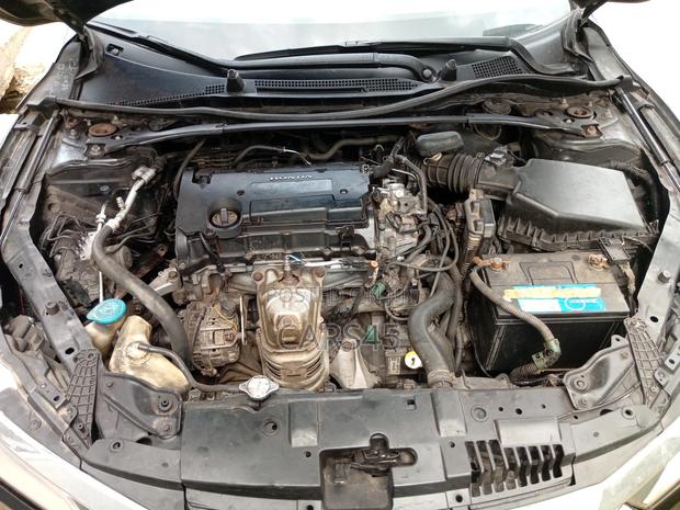 Honda Accord 2012 Black