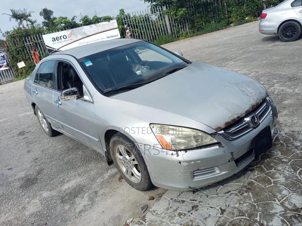 Honda Accord 2.0 Comfort Automatic 2007 Silver