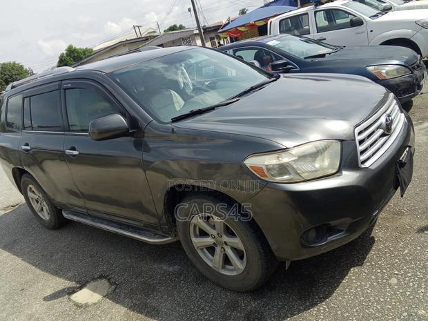 Toyota Highlander Limited 4x4 2008 Gray