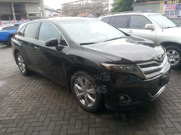 Toyota Venza 2010 Black