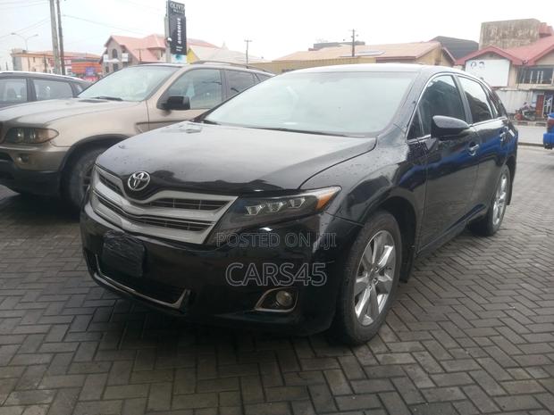 Toyota Venza 2010 Black