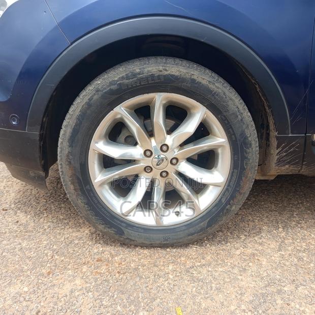 Ford Explorer 2011 Blue