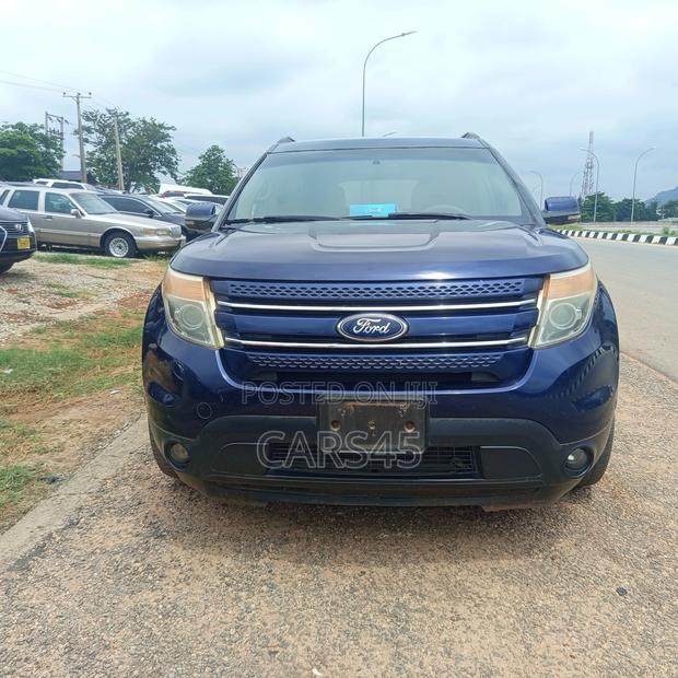 Ford Explorer 2011 Blue