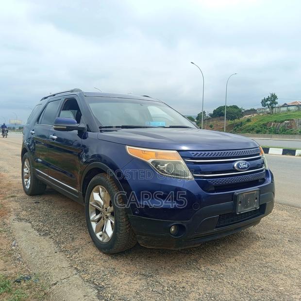 Ford Explorer 2011 Blue