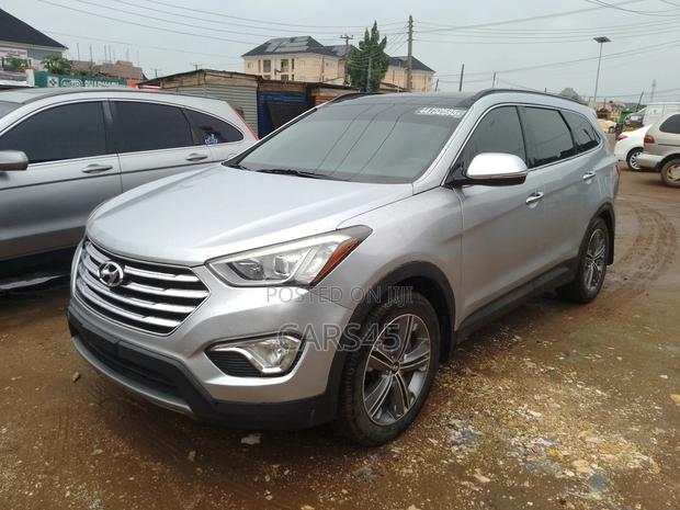 Hyundai Santa Fe 2015 Silver