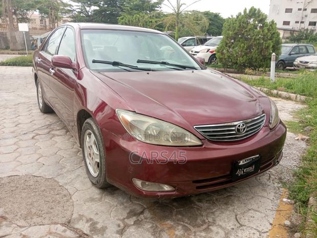 Toyota Camry 2003 Red