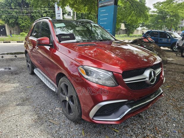 Mercedes-Benz GLE-Class 2016 Red