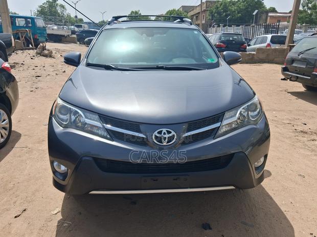 Toyota RAV4 2014 Gray