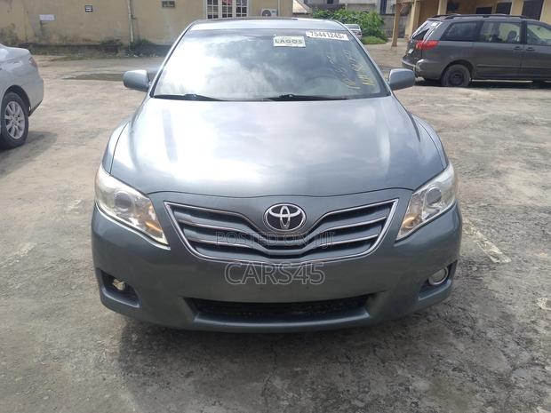 Toyota Camry 2011 Green