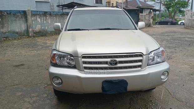 Toyota Highlander V6 FWD 2003 Silver