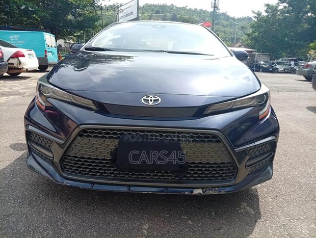 Toyota Corolla 2022 Blue