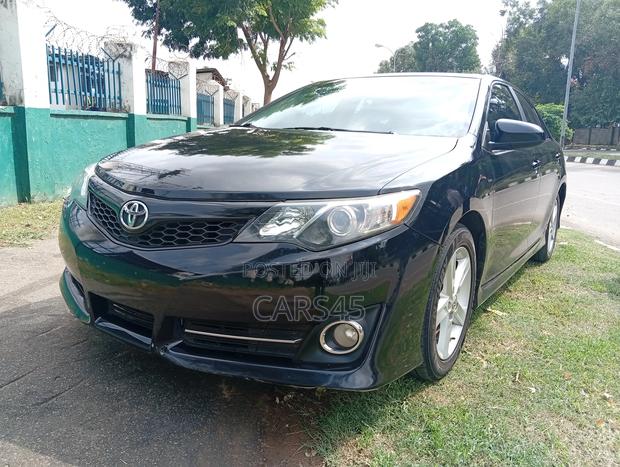 Toyota Camry 2013 Black