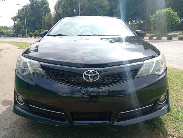Toyota Camry 2013 Black