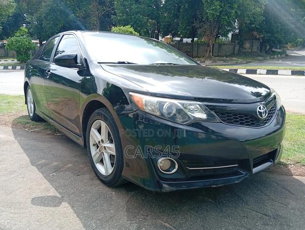 Toyota Camry 2013 Black
