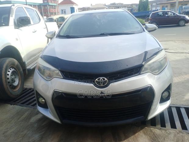 Toyota Corolla 2014 Silver