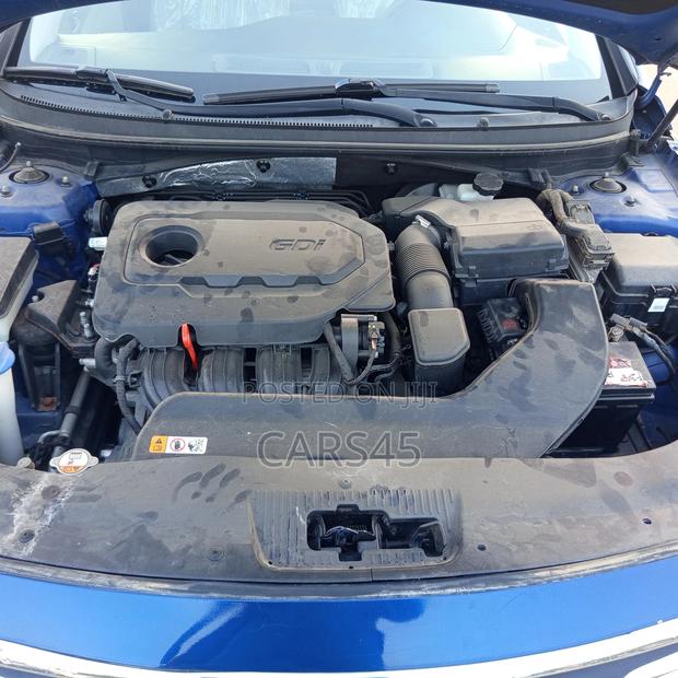 Hyundai Sonata 2016 Blue