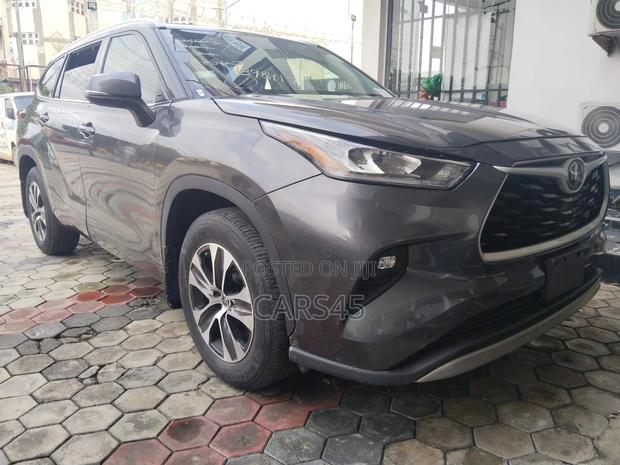Toyota Highlander 2020 Gray