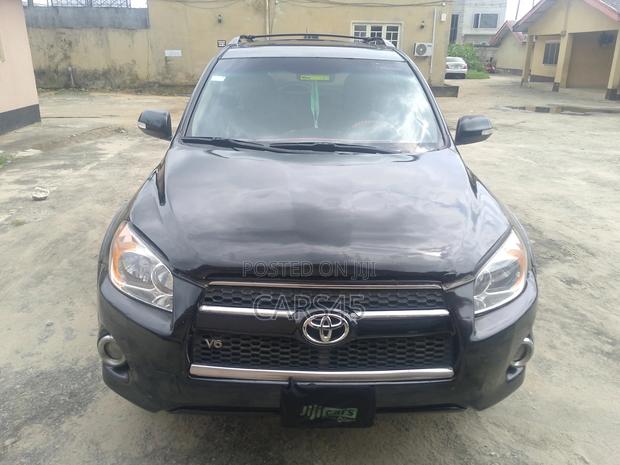 Toyota RAV4 2009 Black
