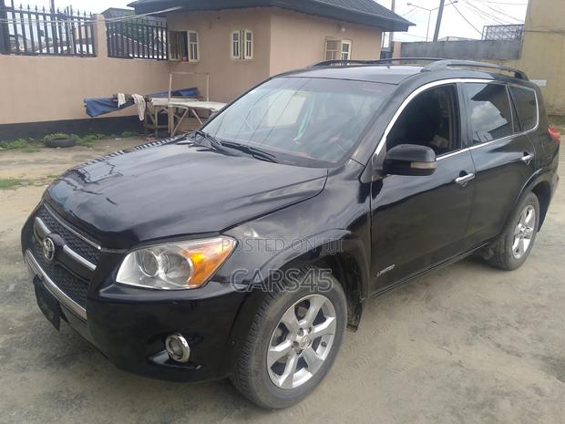 Toyota RAV4 2009 Black