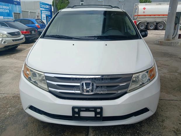 Honda Odyssey EX 2012 White