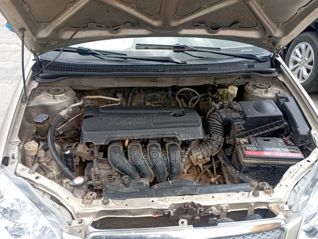 Toyota Corolla 2007 Gold