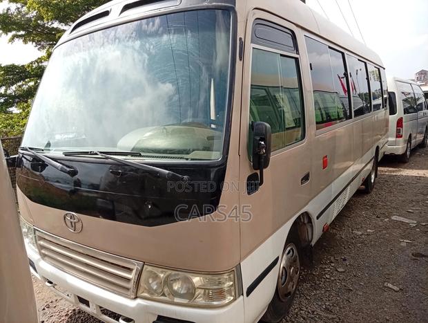 Toyota Coaster 2017 Gray