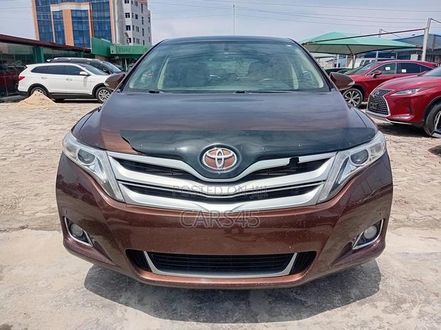 Toyota Venza Limited 2015 Brown