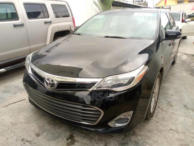 Toyota Avalon 2015 Black