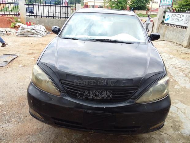 Toyota Camry 2002 Black
