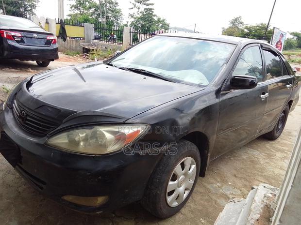 Toyota Camry 2002 Black