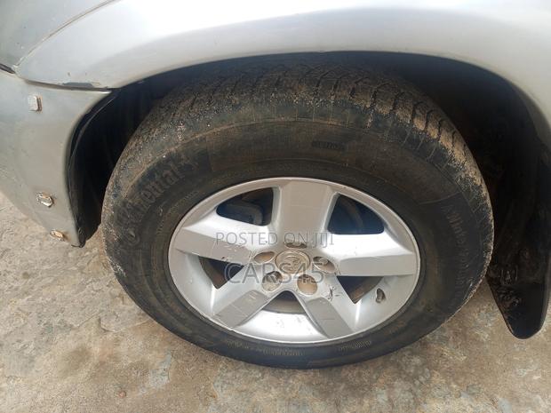 Toyota RAV4 2004 Silver