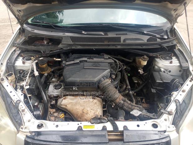 Toyota RAV4 2004 Silver