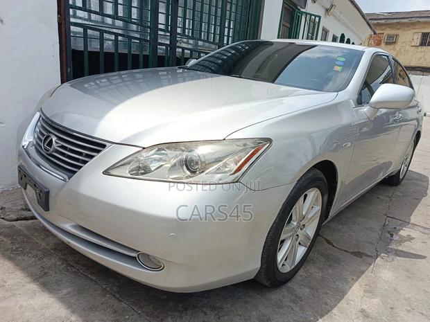 Lexus ES 2009 Silver
