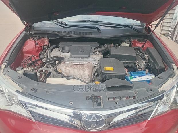 Toyota Camry 2014 Red
