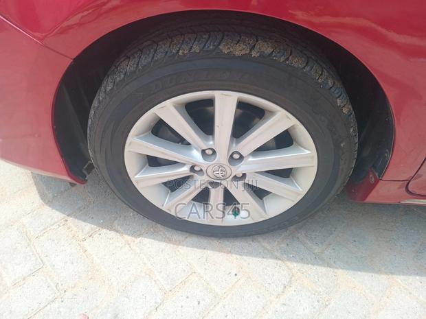 Toyota Camry 2014 Red