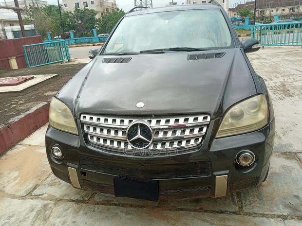 Mercedes-Benz M Class 2007 Black