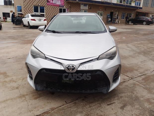 Toyota Corolla 2016 Silver