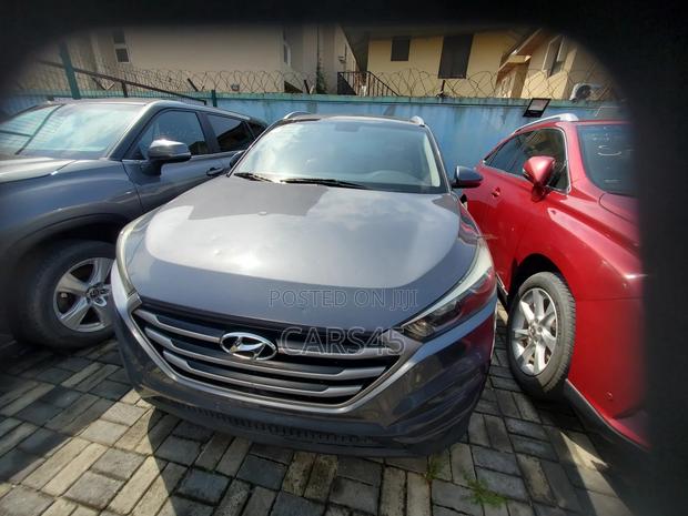 Hyundai Tucson 2017 Gray