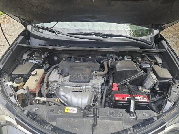 Toyota RAV4 2017 Gray