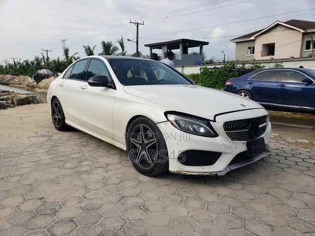 Mercedes-Benz C450 2016 White