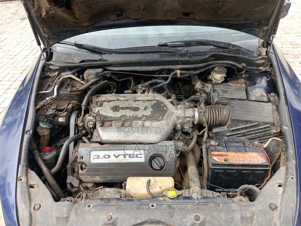 Honda Accord 2004 Blue