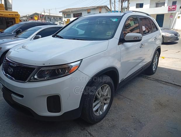 Kia Sorento 2015 White