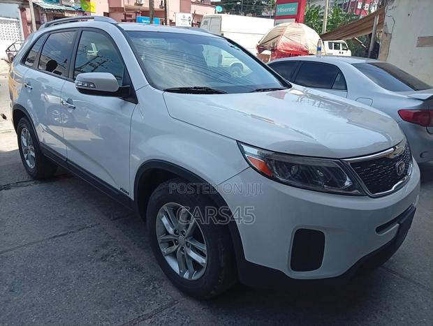 Kia Sorento 2015 White