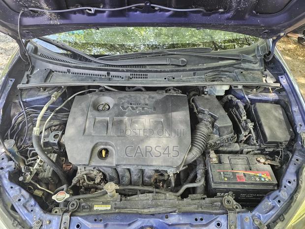 Toyota Corolla 2015 Blue