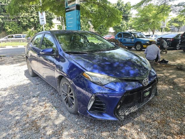 Toyota Corolla 2015 Blue
