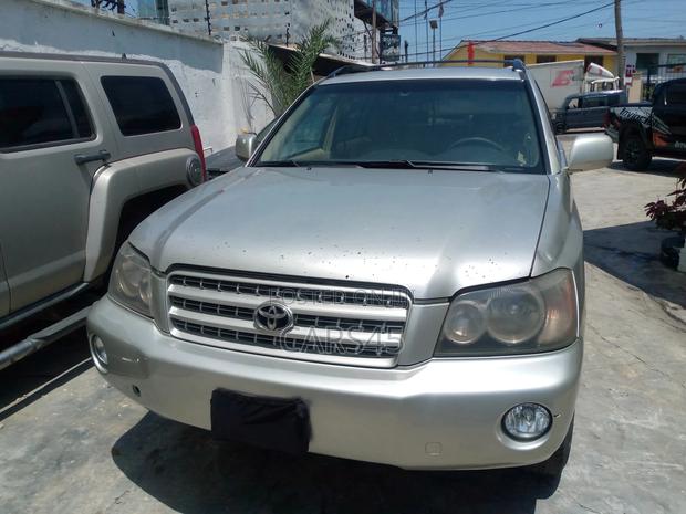 Toyota Highlander 2003 Silver