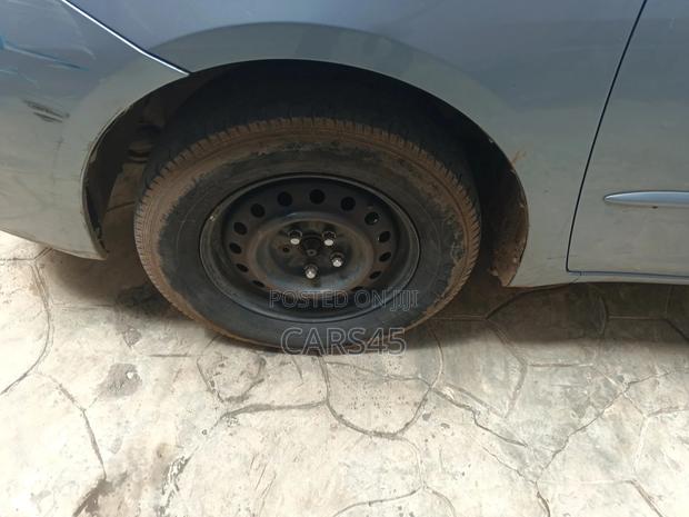 Toyota Sienna 2004 Blue